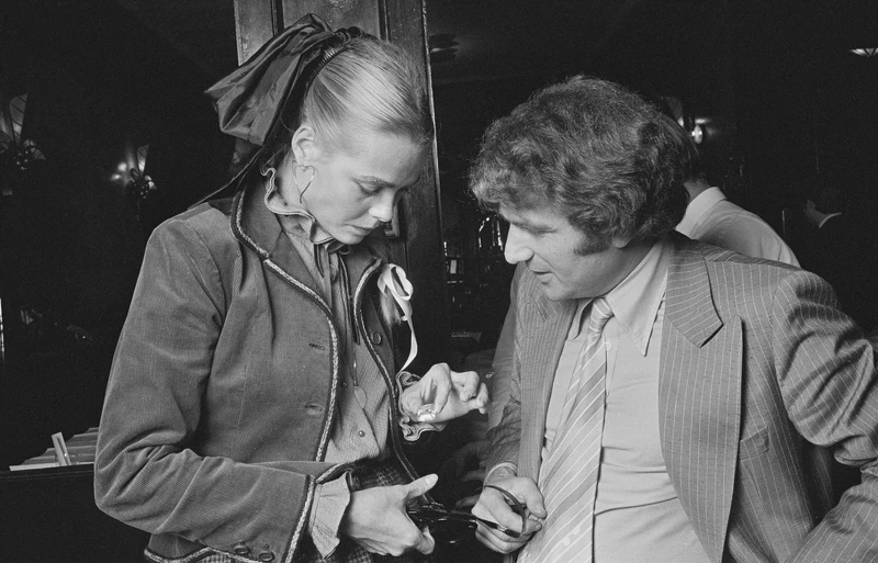 歷史照片_MARGAUX HEMINGWAY