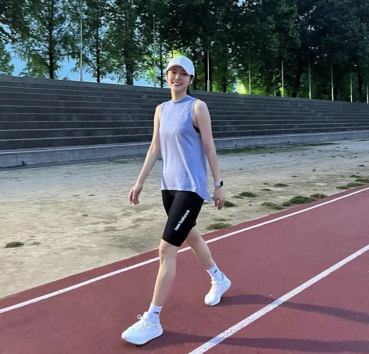 Photo/instagram@babebani Photo/instagram@babebani