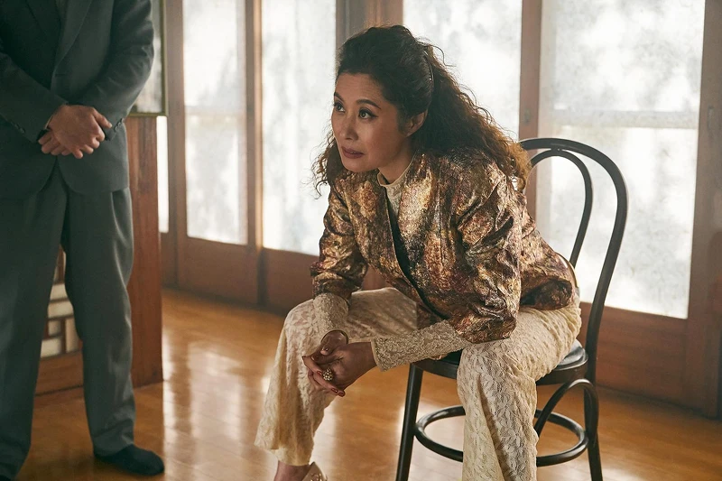 文素利飾演在政治圈掌握實權的姜會長 文素利飾演在政治圈掌握實權的姜會長