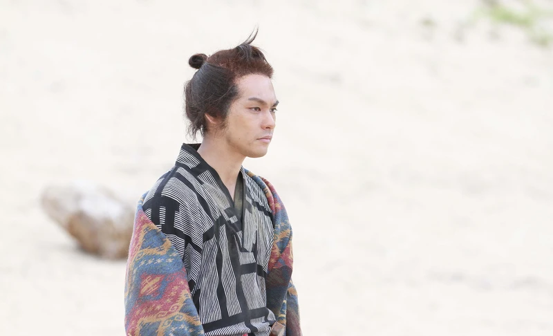 柳樂優彌兢兢業業演出北齋 柳樂優彌兢兢業業演出北齋