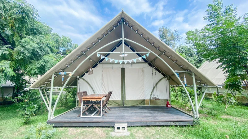 台中「向海那漾」豪華露營區