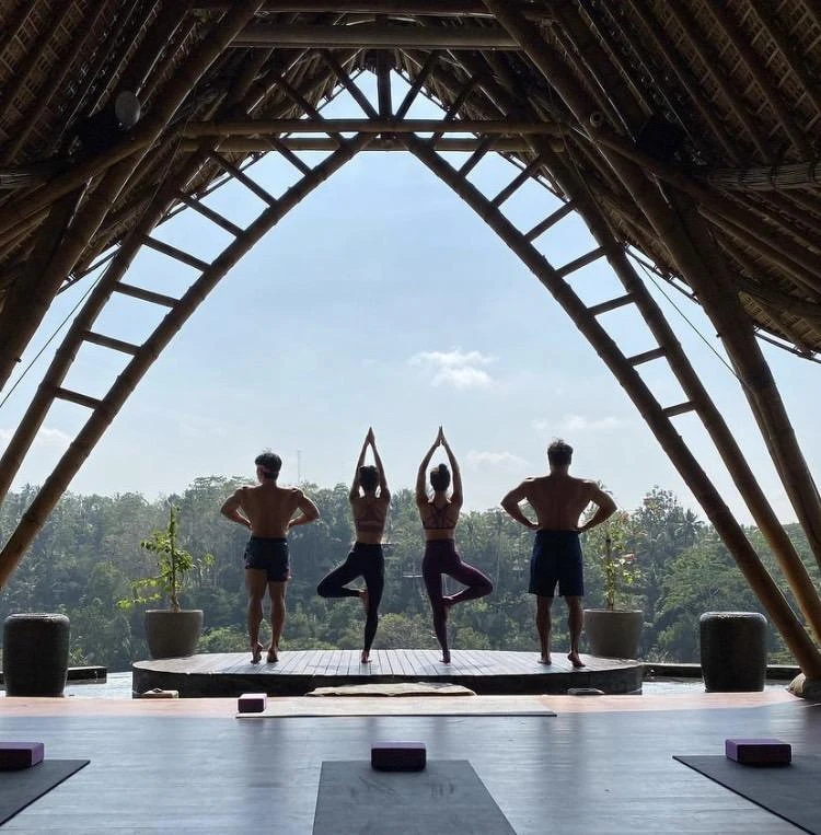 Photo/instagram@babebani Photo/instagram@babebani