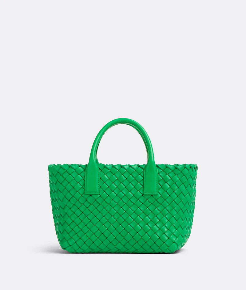 Mini Cabat 編織托特包,NT 139,700 Mini Cabat 編織托特包,NT 139,700