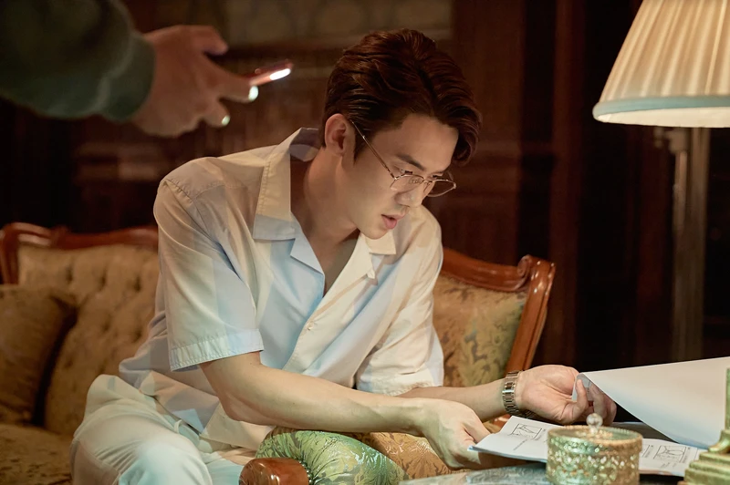 柳演錫 飾演 朴大衛 柳演錫 飾演 朴大衛