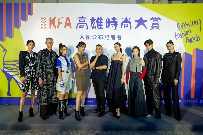 11組時尚新星進入決賽 11組時尚新星進入決賽