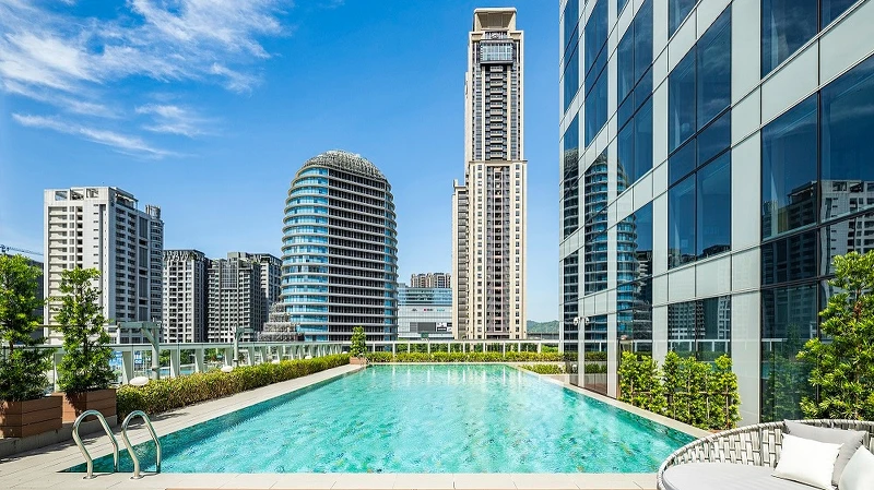 「新北新莊凱悅嘉軒酒店」戶外泳池 「新北新莊凱悅嘉軒酒店」戶外泳池