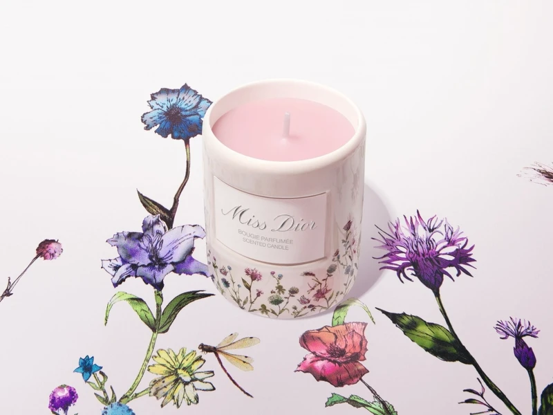 DIOR迪奧MISS DIOR花漾迪奧香氛蠟燭85g,NT1750 DIOR迪奧MISS DIOR花漾迪奧香氛蠟燭85g,NT1750