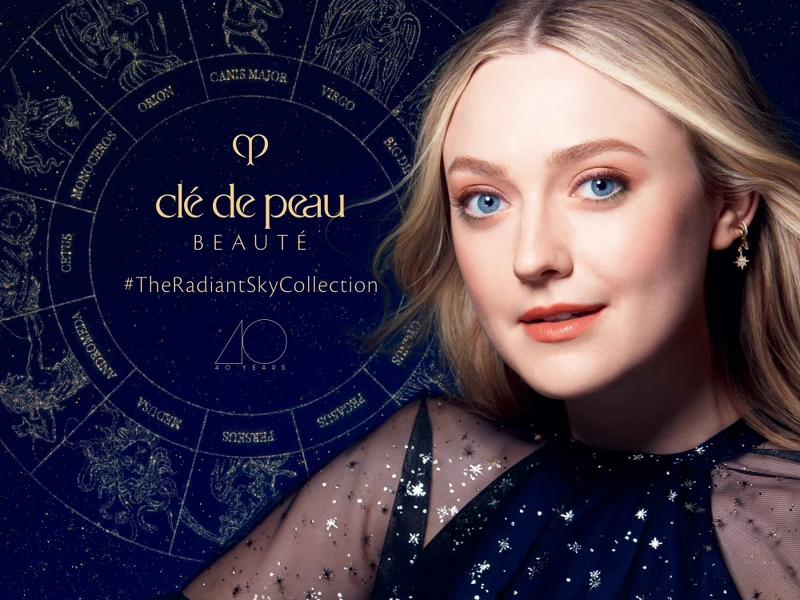 肌膚之鑰幻耀星空系列品牌代言人Dakota Fanning。