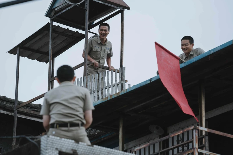 張庭瑚和同學之間的互動充滿青春熱血