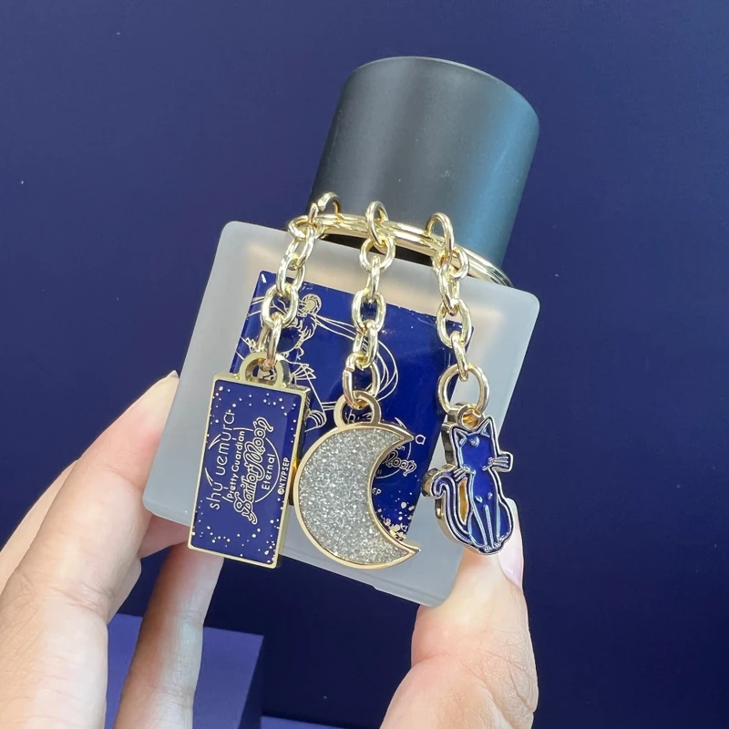 shu uemura植村秀x《美少女戰士Eternal》劇場版無極限底妝鑰匙圈。