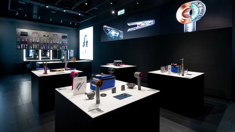 Dyson體驗店限定的Beauty Lab美髮專區，讓大家可以親身體驗Dyson美髮造型器或吹風機。