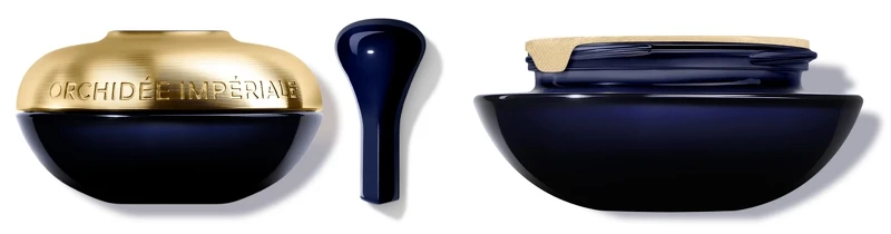 嬌蘭蘭鑽極萃氧生眼唇霜20ml(含蘭鑽精瓷緊緻按摩儀)，NT11,800、蘭鑽極萃氧生眼唇霜補充瓶20ml，NT10,400