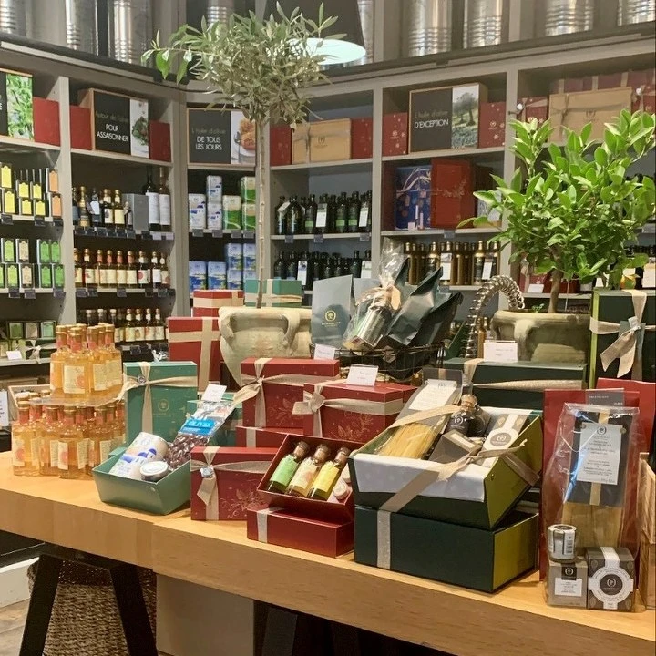 目前為止已超過87家全球專賣旗艦店。