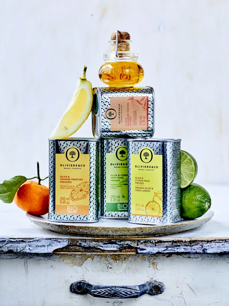 青檸檬、黃檸檬、柑橘、羅勒、薄荷、百里香、佛手柑、大蒜、大蒜胡椒、辣椒、紅蔥頭、黑松露、白松露…等13種風味，售價NT490元起。