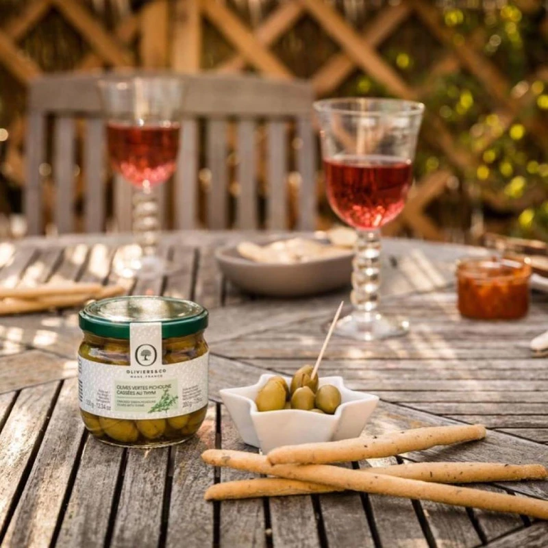 手工橄欖油脆餅＆脆棒，售價NT350元。