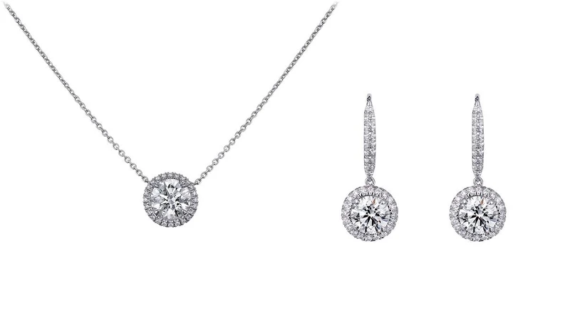 (左)Cartier Destinée鑽石項鍊,鉑金,鑽石。 (右)Cartier Destinée鑽石耳環,鉑金,鑽石。 (左)Cartier Destinée鑽石項鍊,鉑金,鑽石。 (右)Cartier Destinée鑽石耳環,鉑金,鑽石。