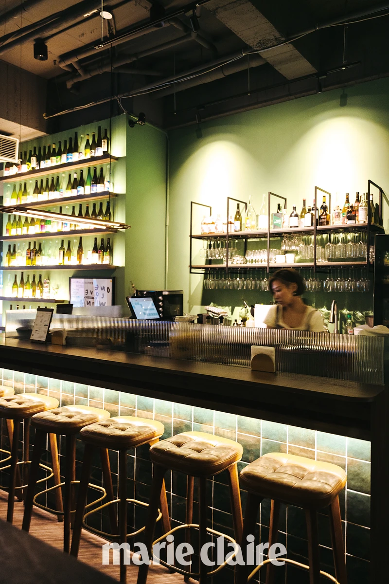 Yvette 與合夥人都鍾情於自然派葡萄酒。 Yvette 與合夥人都鍾情於自然派葡萄酒。