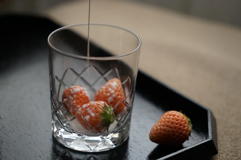 「托盤」一篇講述怡安的托盤應用術。