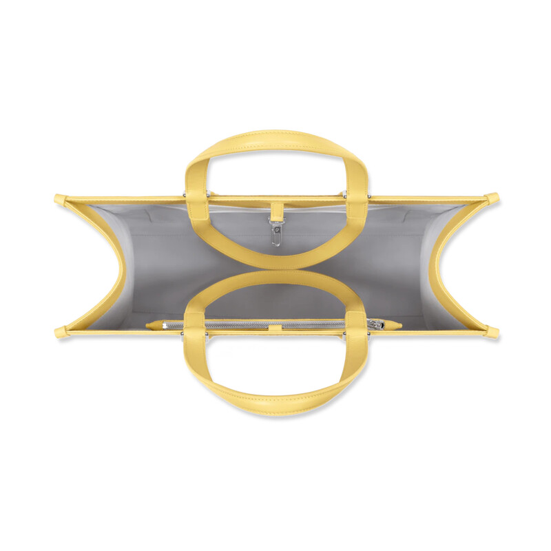 Rimowa Never Still香檸黃(大),NT$40,000 Rimowa Never Still香檸黃(大),NT$40,000