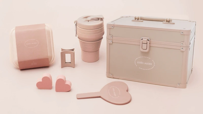 雅詩蘭黛2022雙11限定滿額贈-千金小姐豪可愛組。 雅詩蘭黛2022雙11限定滿額贈-千金小姐豪可愛組。