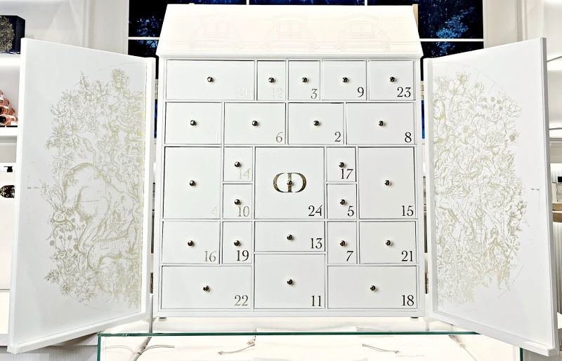 Dior迪奧香氛世家系列2022限量聖誕倒數月曆。