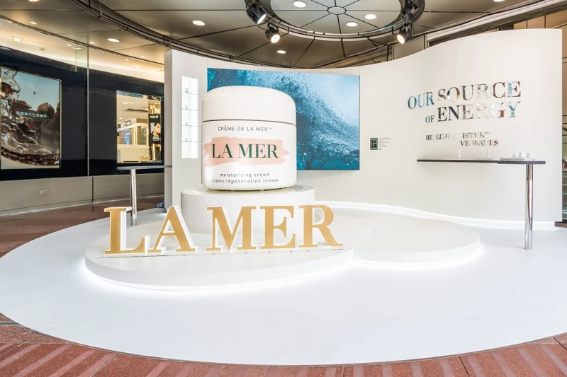 海洋拉娜期間限定造浪站空景照。 海洋拉娜期間限定造浪站空景照。