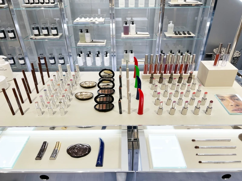 Byredo彩妝產品形象圖。