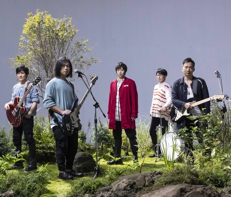 五月天〈你的神曲〉MV以奇幻的綠洲為開場 五月天〈你的神曲〉MV以奇幻的綠洲為開場