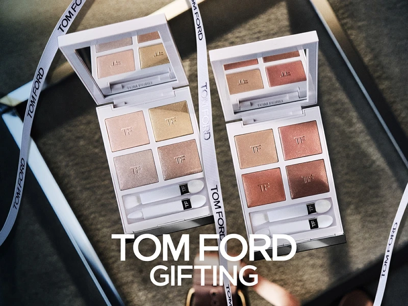 TOM FORD BEAUTY太陽輕吻訂製香檳光芒系列訂製香檳四格眼盤形象圖。 TOM FORD BEAUTY太陽輕吻訂製香檳光芒系列訂製香檳四格眼盤形象圖。