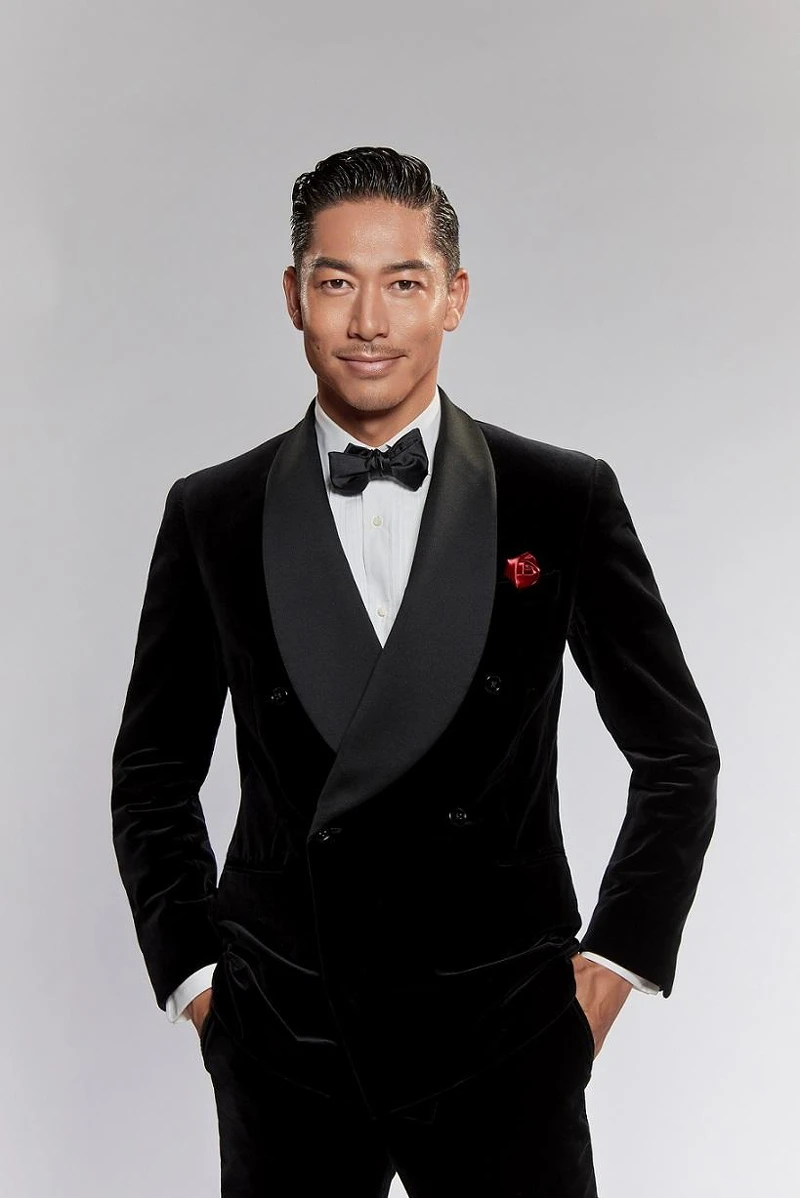 新光三越集點送大使AKIRA 新光三越集點送大使AKIRA