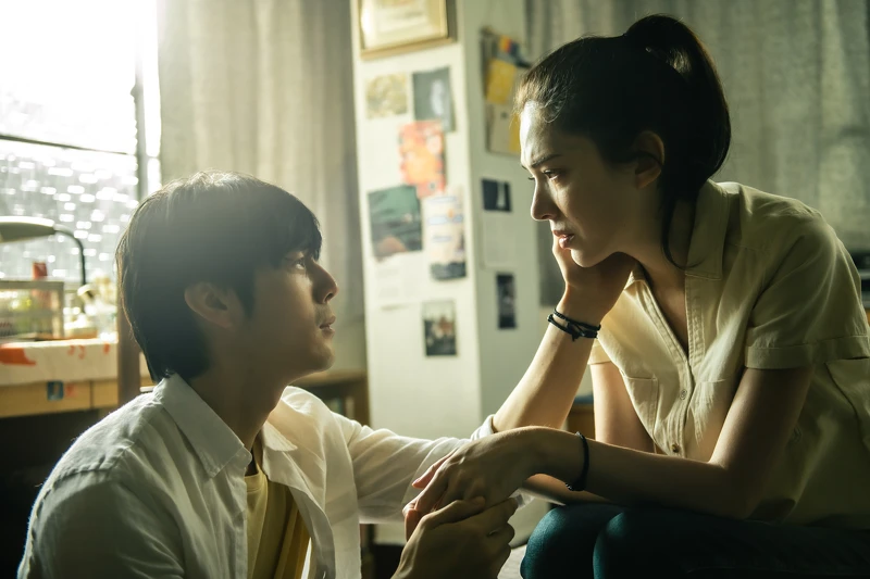 林晨曦在大學時期的男友江原由男神胡宇威所飾演耐心陪伴晨曦 林晨曦在大學時期的男友江原由男神胡宇威所飾演耐心陪伴晨曦