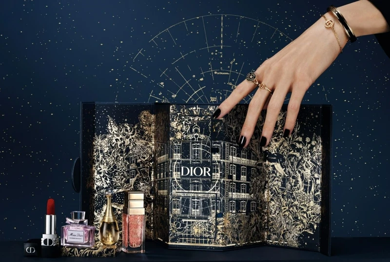 DIOR迪奧經典蒙田精裝禮盒。