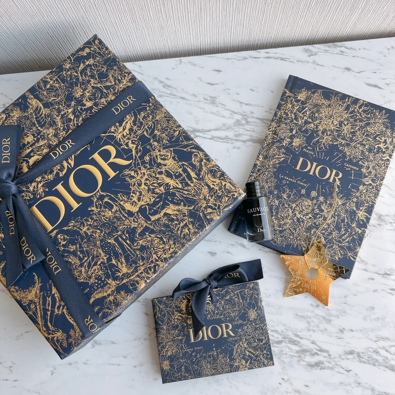 DIOR迪奧專櫃2022聖誕滿額禮讚。