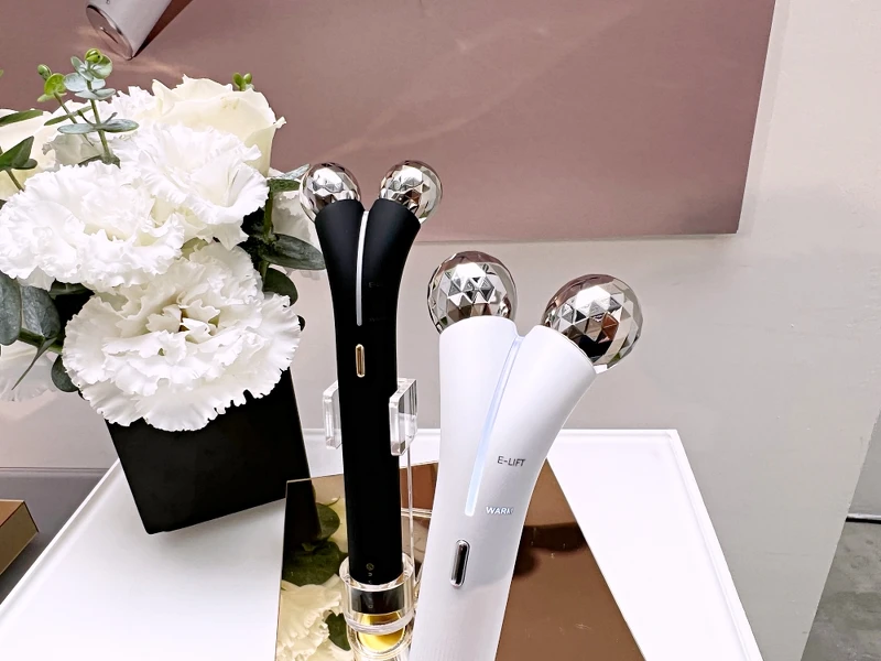 NUEVA「繃繃棒」6D超微電・溫感緊緻儀的滾輪。