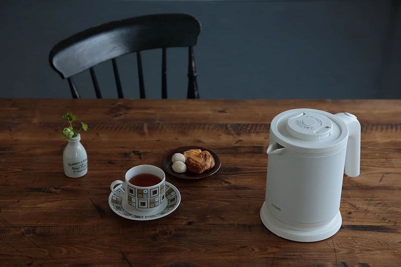 即將上市的電氣快煮壺PCK-G款。 即將上市的電氣快煮壺PCK-G款。