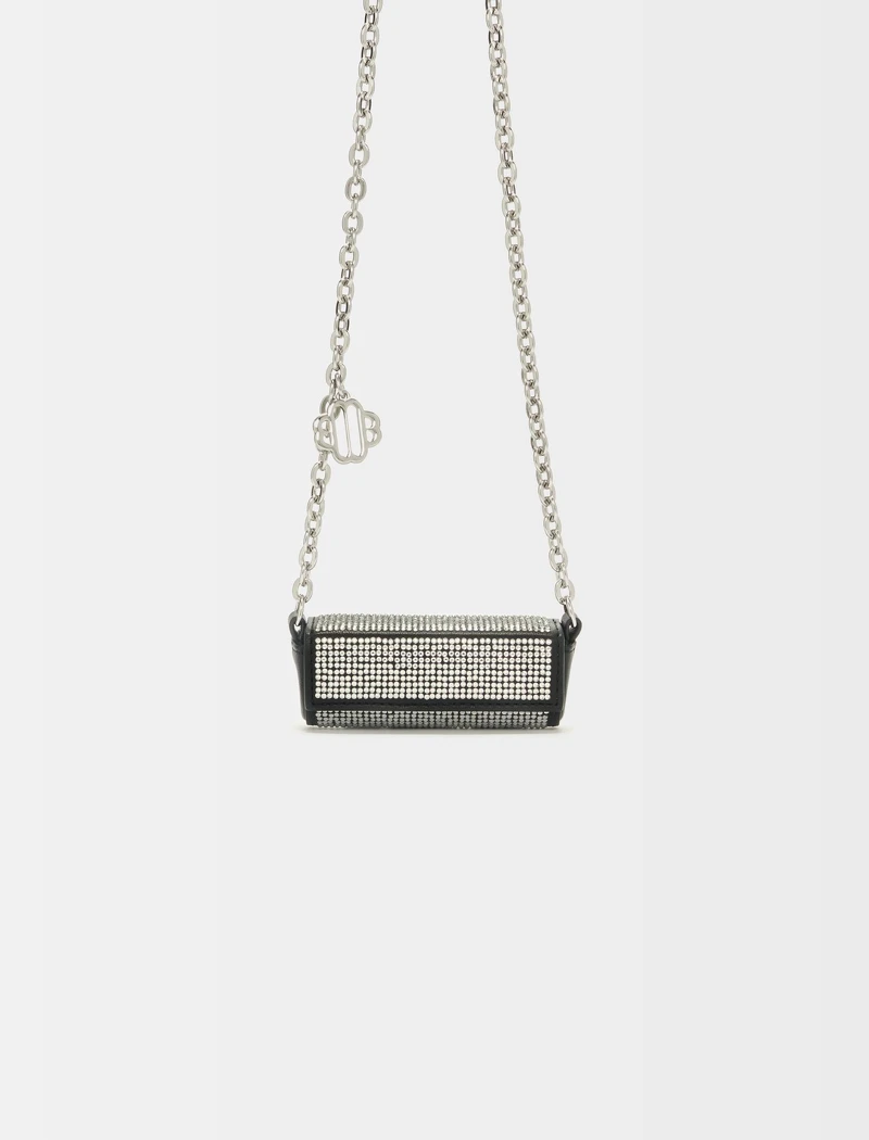 Maje 鍊條唇膏包，NT4,390。