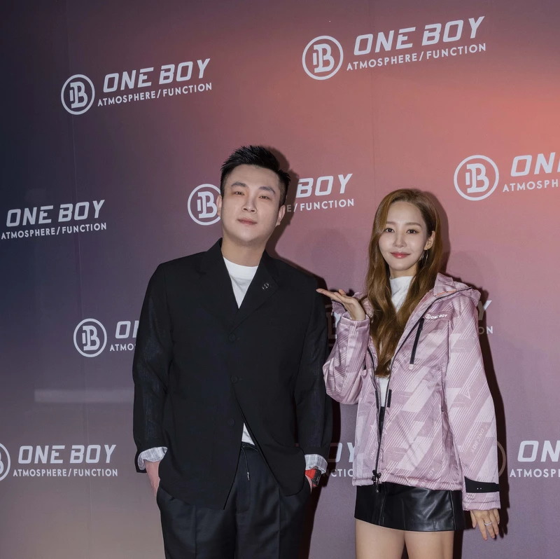 ONE BOY代言人朴敏英今日攜手品牌創辦人顏瑋廷，共同現身記者會現場，吸引眾多媒體、KOL與粉絲到場參與。