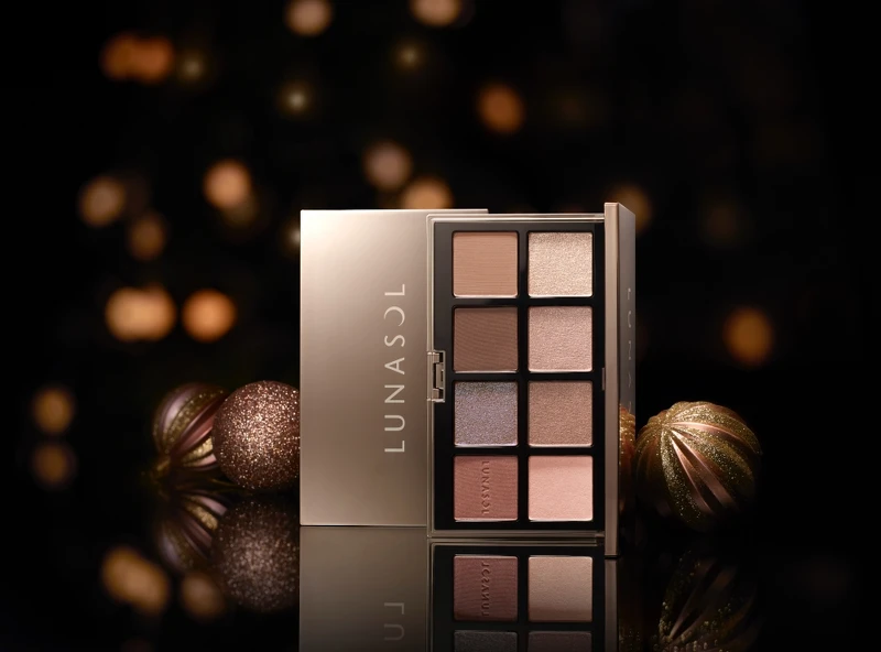 LUNASOL晶巧霓光眼彩盤(金炫特藏版),NT3,050 LUNASOL晶巧霓光眼彩盤(金炫特藏版),NT3,050