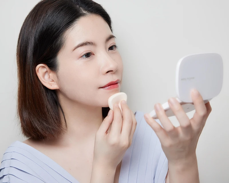 全新媚點粉餅-外出攜帶方便