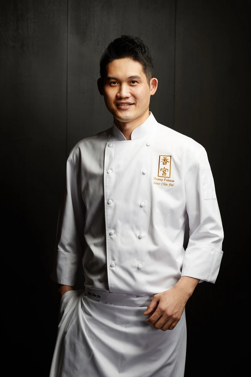 現年35歲的廖主廚來自馬來西亞,為第三代華僑移民。 現年35歲的廖主廚來自馬來西亞,為第三代華僑移民。