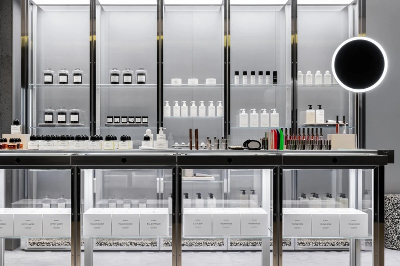 Byredo台中新光三越形象店。