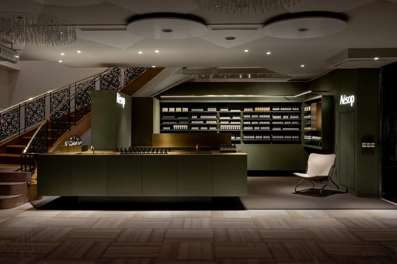 Aesop高雄漢神百貨店裝照。