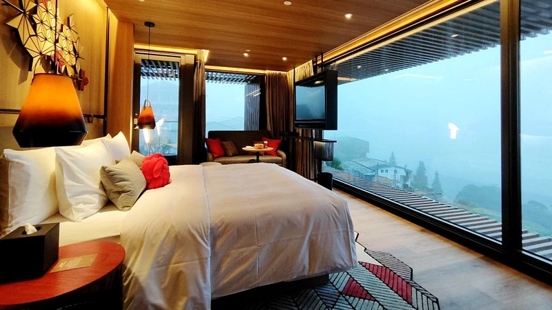 在房間內就能愜意欣賞雲海 在房間內就能愜意欣賞雲海