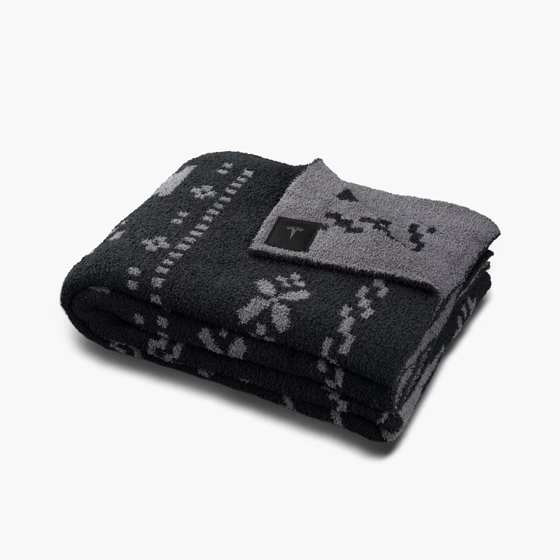 Tesla「限量 Tesla … & 快樂毯」