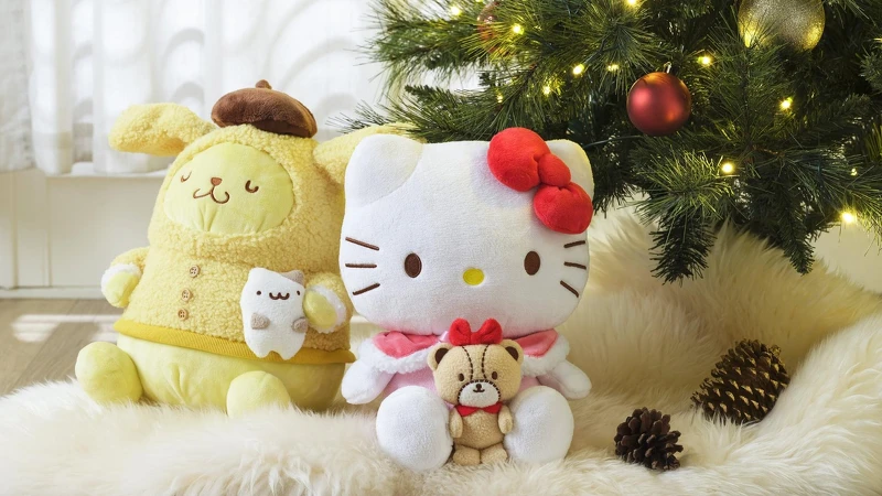 （左）三麗鷗電動玩偶布丁狗，點數超值價$NT1,790，（右）三麗鷗電動玩偶Hello Kitty，點數超值價$NT1,790。