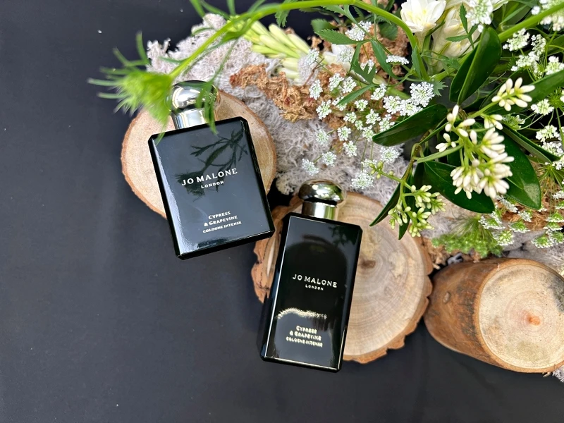 Jo Malone London芳醇香水有50ml、100ml兩種尺寸。 Jo Malone London芳醇香水有50ml、100ml兩種尺寸。