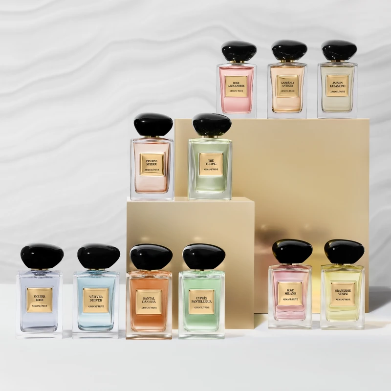 亞曼尼ARMANI PRIVÉ高級訂製淡香水花園系列全系列形象圖。 亞曼尼ARMANI PRIVÉ高級訂製淡香水花園系列全系列形象圖。