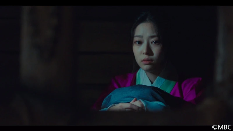 金珉周一人分飾兩角,新身分曝光 金珉周一人分飾兩角,新身分曝光