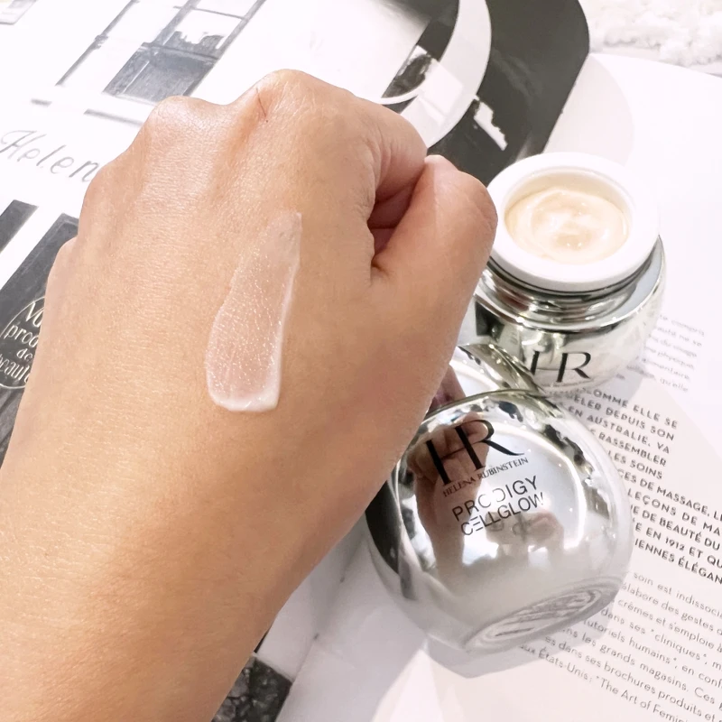 HR赫蓮娜極萃高光新生眼霜15ml,NT6,000 HR赫蓮娜極萃高光新生眼霜15ml,NT6,000