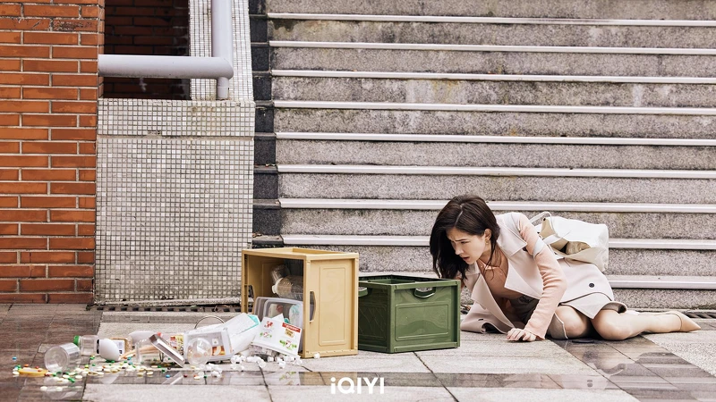 《第9節課》許瑋甯劇中身陷師生戀爭議，被眾師生排擠